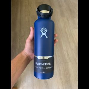 HydroFlask 21oz